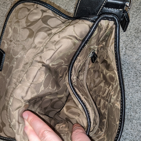 Purse - Picture 3 of 7